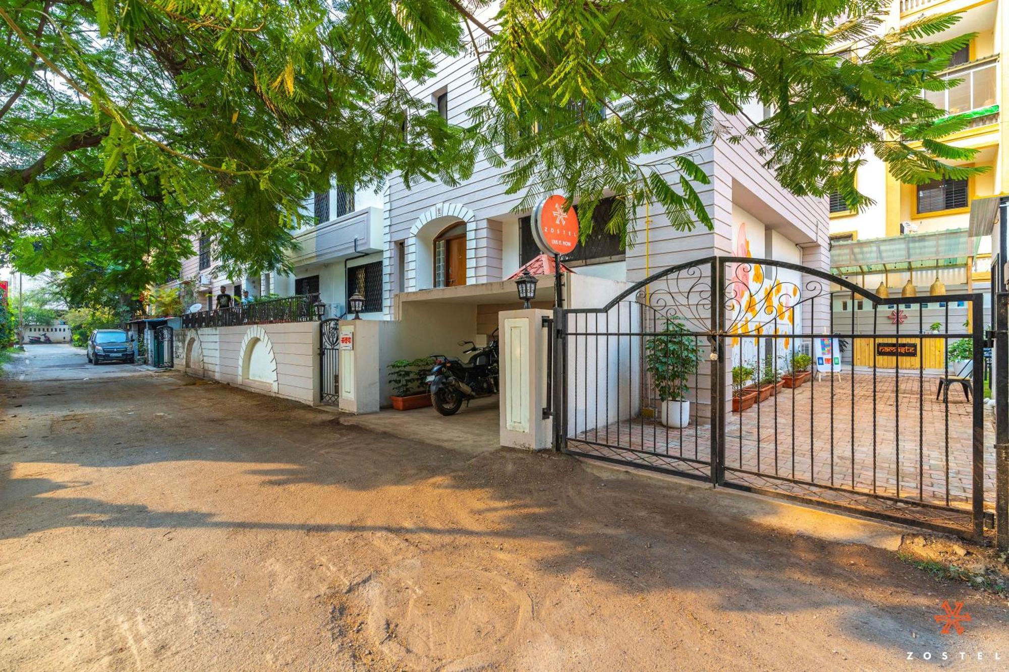 Zostel Pune Exterior photo